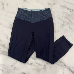 Lululemon size 8